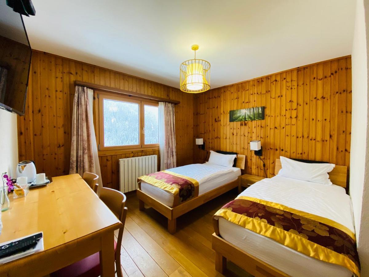 Qi-Lin Hotel Restaurant Ayer Eksteriør billede