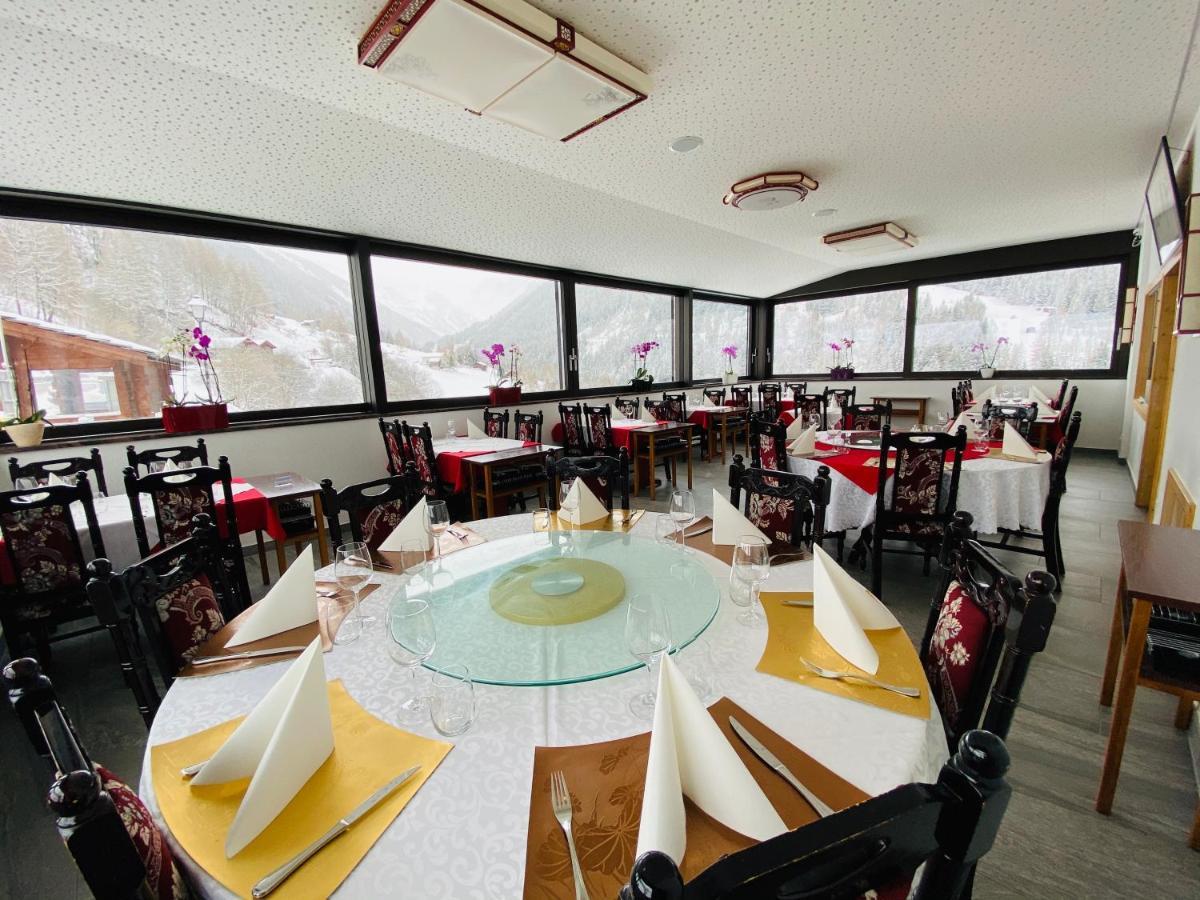 Qi-Lin Hotel Restaurant Ayer Eksteriør billede